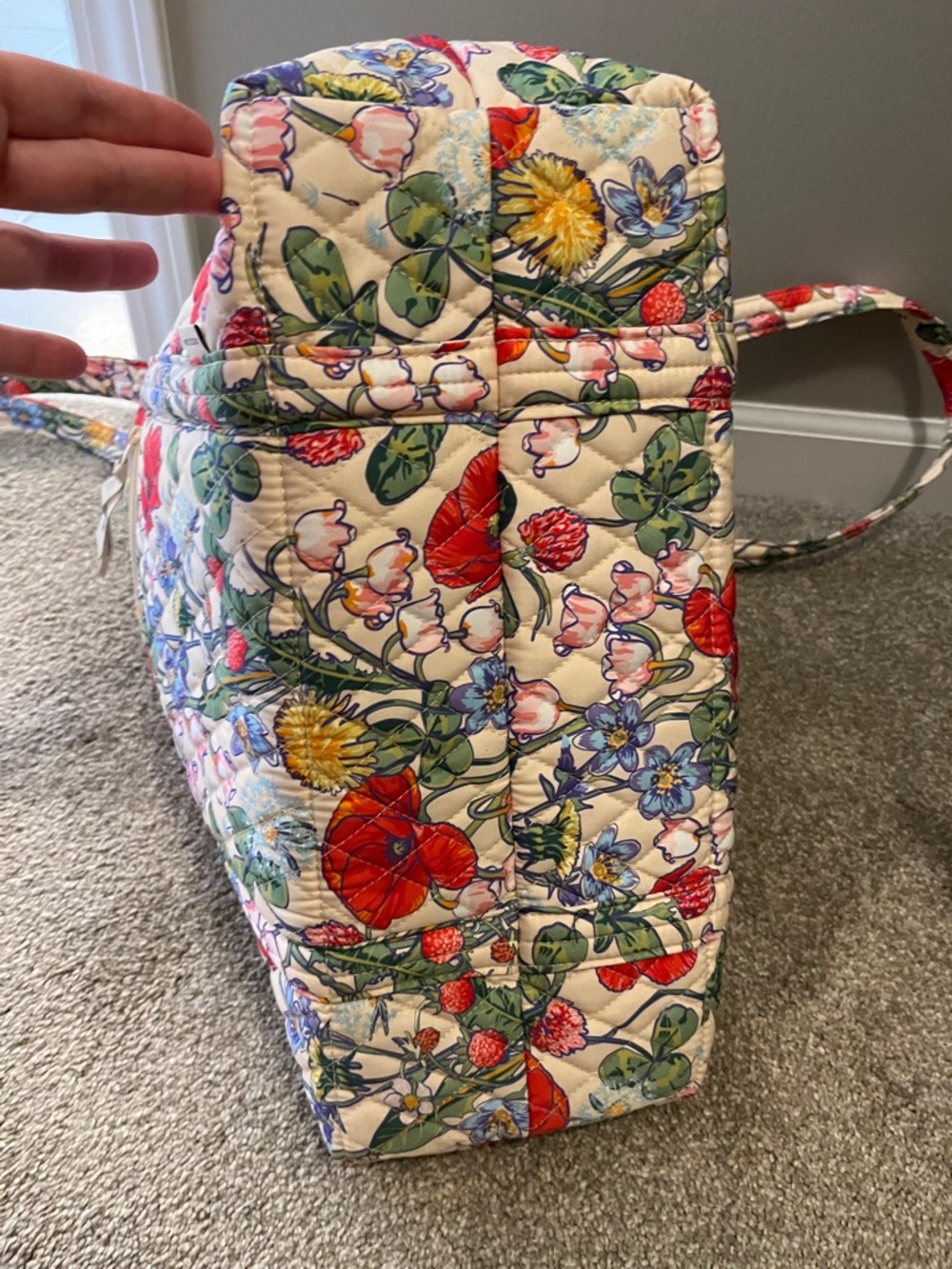 Vera Bradley Floral Quilted Tote & Matching Pouch NWOT Spring Garden Print - Picture 9 of 14